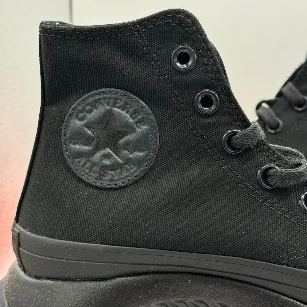 Converse brand new